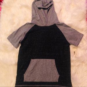 boys Gray Atheletic Top W/hoodie Brand New w/Tags